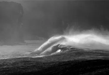 Waves at Skaill Beach
